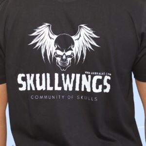 Back design of a dark-themed T-shirt featuring a fierce winged skull graphic with the bold text “SKULLWINGS – Community of Skulls,” representing the rebellious spirit of the Arrkalas brand from the dark side